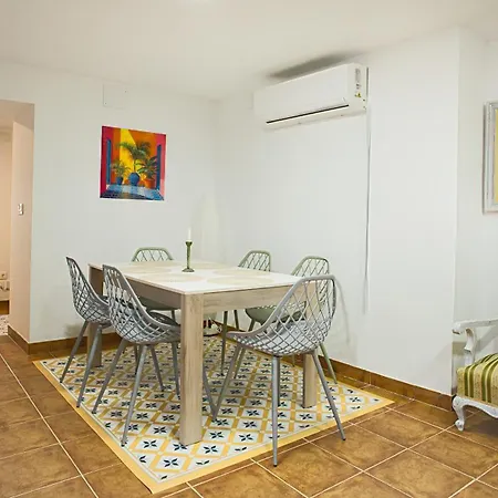 Sunny House Terraza Privada Y Parking بيت للعطل